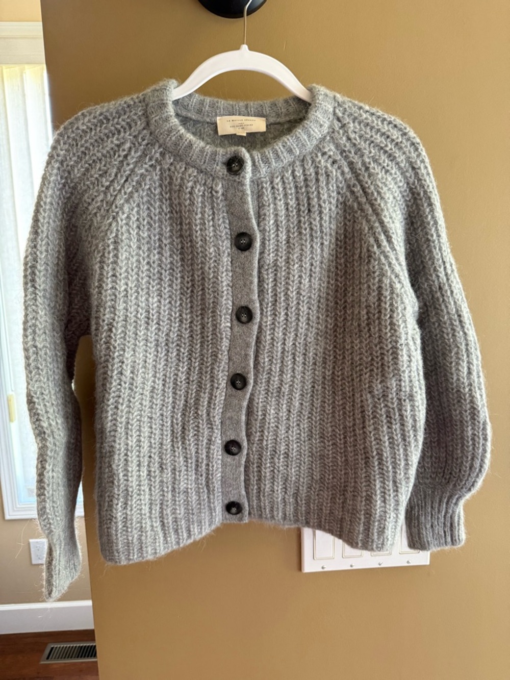 sezane emile cardigan - Picture 7 of 9